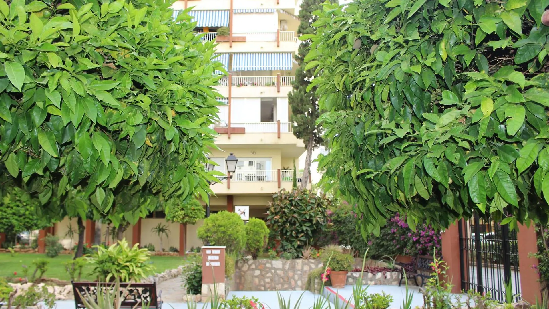 Apartment Renovated Mikky Studio Close Beach Marbella